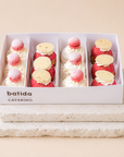 Безе та заварні тістечка від Batida - набір із 12 десертиків для candy bar