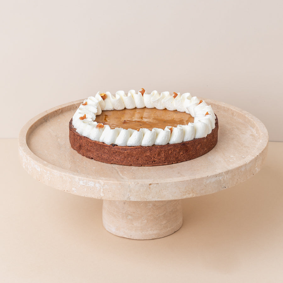 Pumpkin tart with vanilla cream
