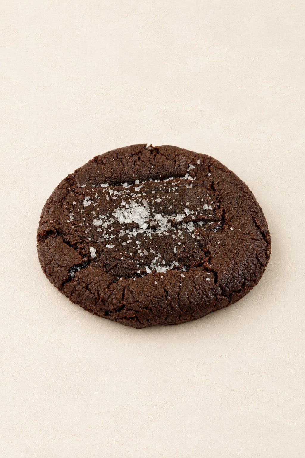 Double Chocolate Cookie with Salt by Batida - crumble cookie made with 100% cocoa, dark chocolate and sea salt