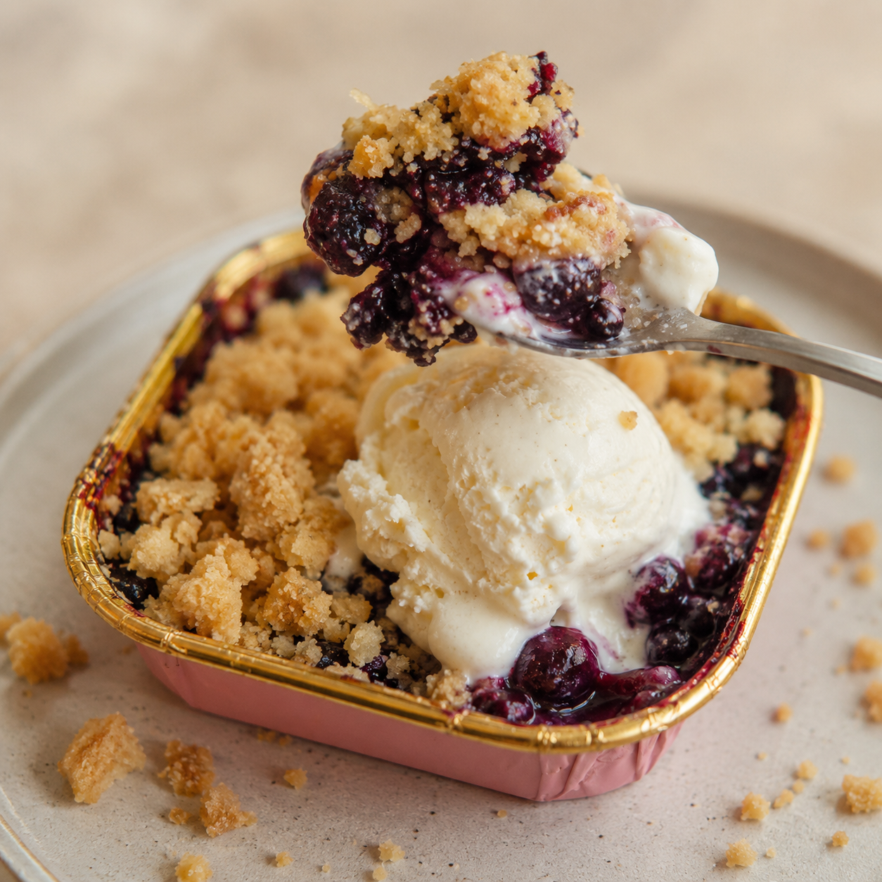 Beeren unter Streuseln