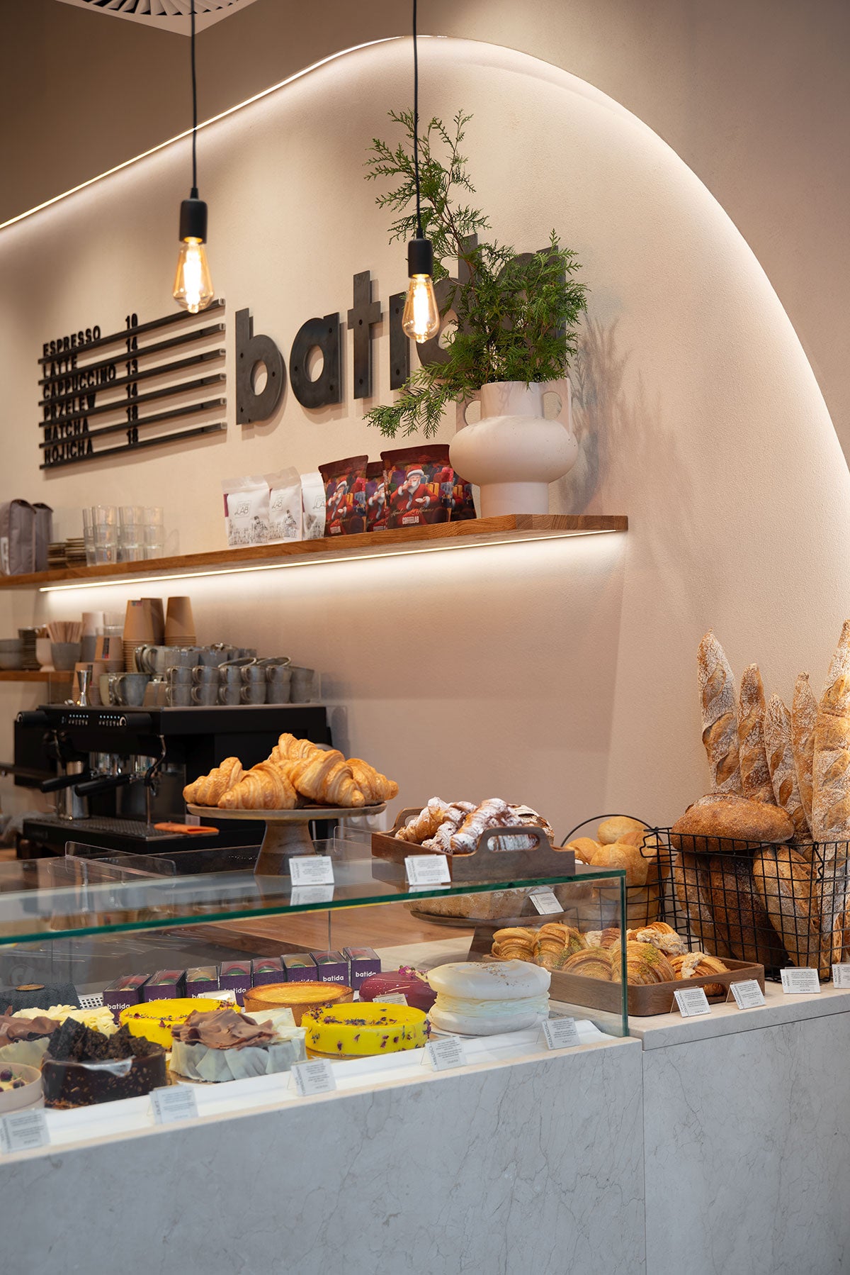 Butiki | Warszawa - Batida