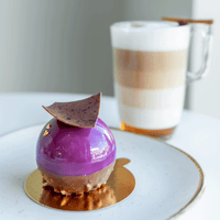 Cinnamon mousse with plum